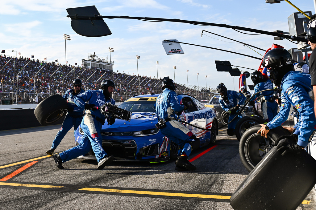 Kyle Larson pits during a NASCAR Cup Series auto race Sunday, Sept. 13, 2026, in Madison, Ill. (AP Photo/Connor Hamilton)