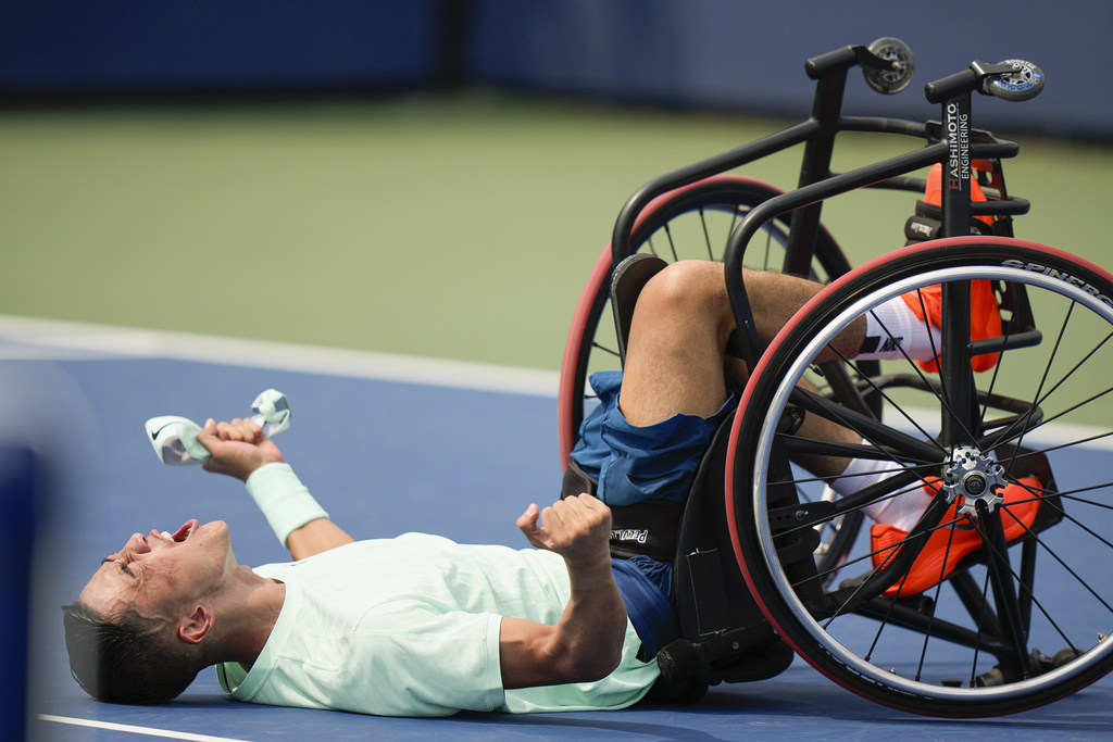 Tokito Oda, of Japan, reacts after defeating Gustavo Fernandez, of Argentina, in the wheelchair men's singles final of the U.S. Open tennis championships, Saturday, Sept. 6, 2025, in New York. (AP Photo/Frank Franklin)