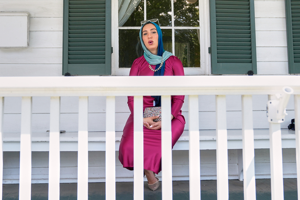 Yasmin Elhady, a matchmaker featured on the series "Muslim Matchmaker" on Hulu, poses in Falls Church, Va., on Tuesday, Aug. 12, 2025. (AP Photo/Mariam Zuhaib)
