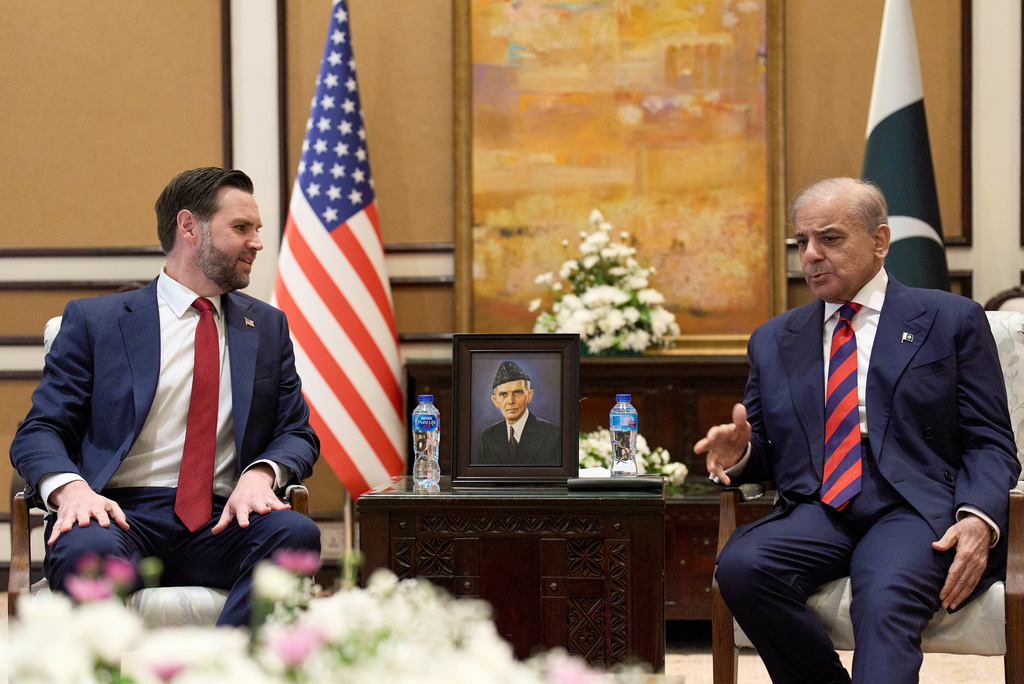U.S. Vice President JD Vance meets with Pakistan's Prime Minister Shehbaz Sharif, Saturday, April 11, 2026, in Islamabad, for talks about Iran. (AP Photo/Jacquelyn Martin, Pool)