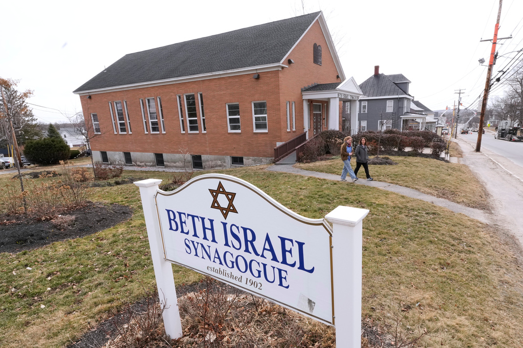 The Beth Israel Synagogue, which was established in 1902, is seen Monday, March 30, 2026, at in Waterville, Maine. (AP Photo/Robert F. Bukaty)