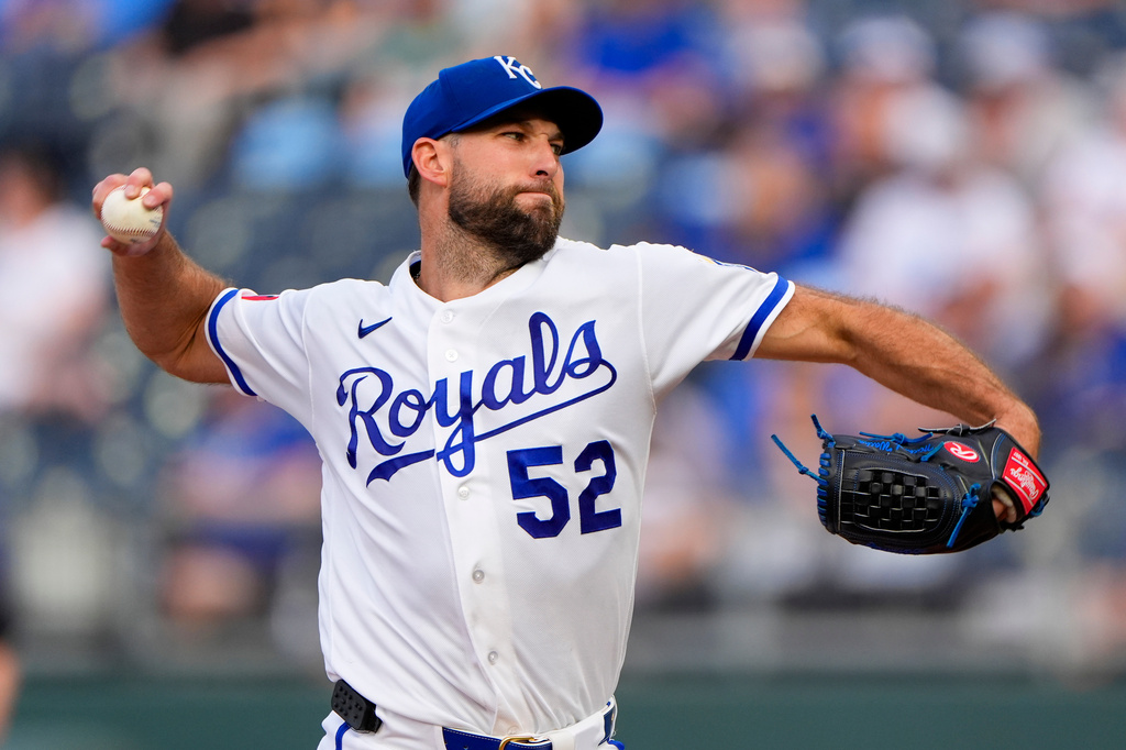 Kansas City Royals starting pitcher Michael Wacha throws during the first inning of a baseball game against the Cleveland Guardians, Monday, May 4, 2026, in Kansas City, Mo. (AP Photo/Charlie Riedel)