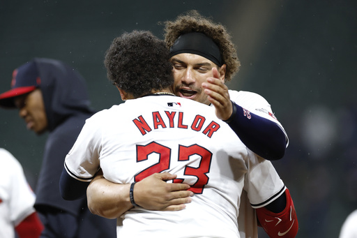 Bo and Josh Naylor deliver RBIs in 10th, brothers homer in same inning as Guards edge White Sox 7-6 - Vimarsana News