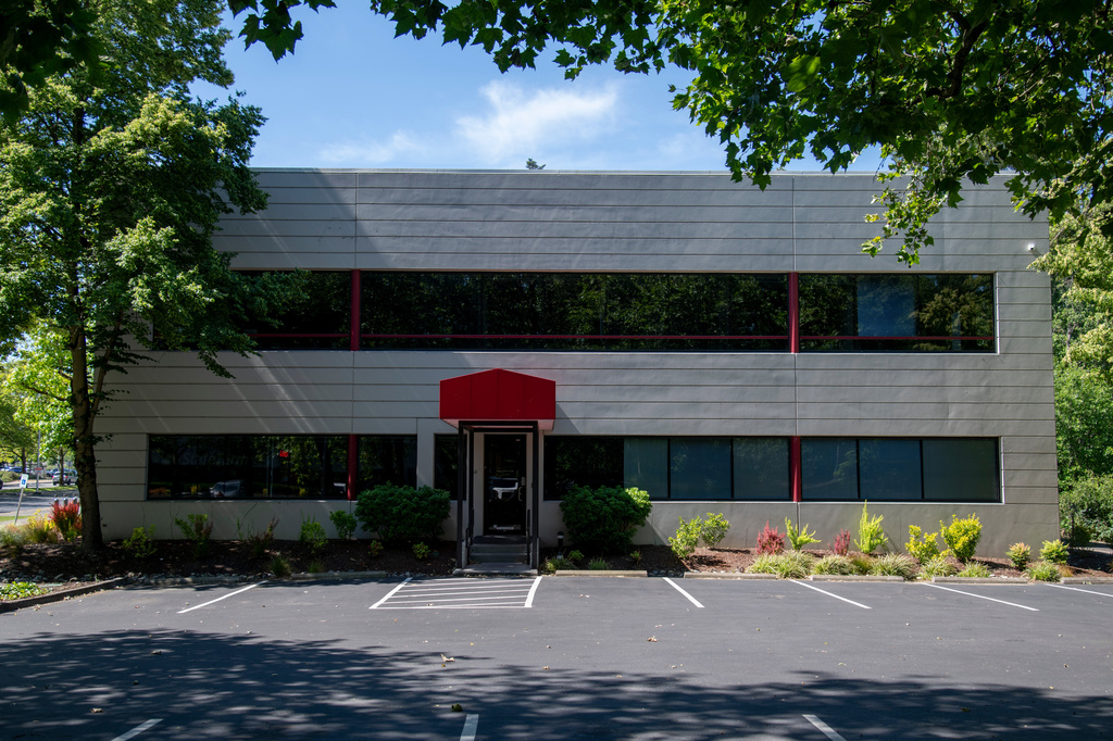 The former office of Alexandra Lozano Immigration Law, now operating as La Luz del Camino Legal, on Sunday, June 14, 2026, in Tukwila, Wash. (AP Photo/Akash Pamarthy)