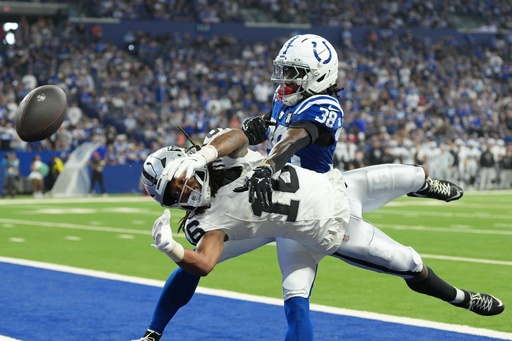 Indianapolis Colts' Chris Lammons (38) breaks up a pass intended for Las Vegas Raiders wide receiver Jakobi Meyers (16) during the second half of an NFL football game, Sunday, Oct. 5, 2025, in Indianapolis. (AP Photo/AJ Mast) Indianapolis Colts' Chris Lammons (38) breaks up a pass intended for Las Vegas Raiders wide receiver Jakobi Meyers (16) during the second half of an NFL football game, Sunday, Oct. 5, 2025, in Indianapolis. (AP Photo/AJ Mast)