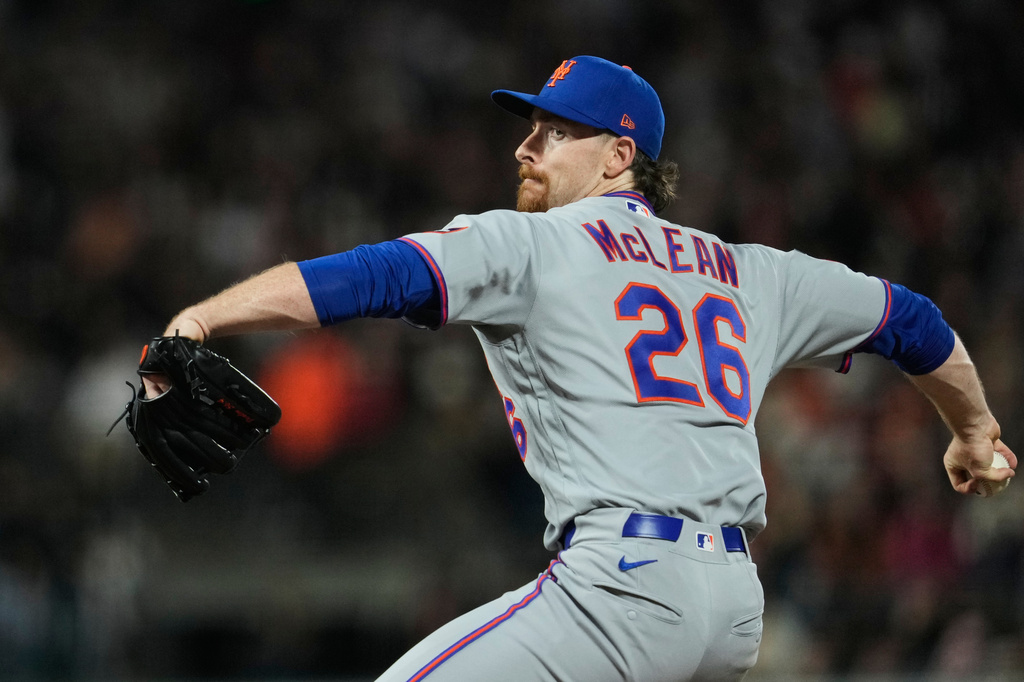 New York Mets pitcher Nolan McLean throws to a San Francisco Giants batter during the third inning of a baseball game Friday, April 3, 2026, in San Francisco. (AP Photo/Godofredo A. Vásquez)