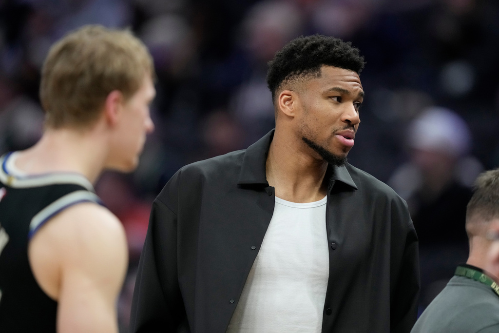 Milwaukee Bucks' Giannis Antetokounmpo looks on during the first half of an NBA basketball game against the Orlando Magic, Sunday, March 8, 2026, in Milwaukee. (AP Photo/Aaron Gash)
