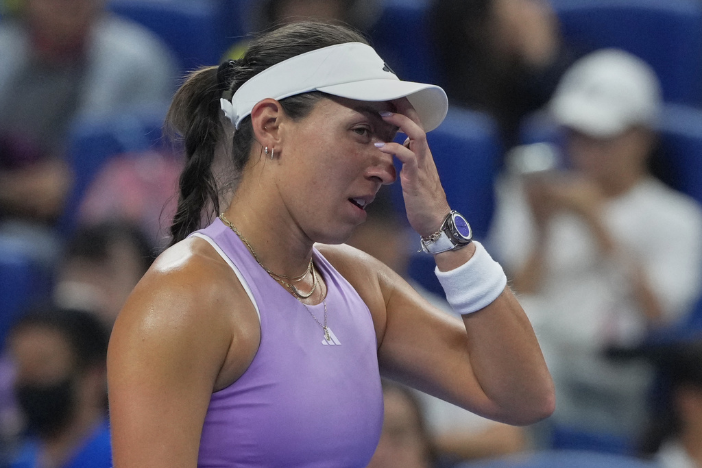Jessica Pegula, of the United States reacts during the women's singles semifinals match against Linda Noskova, of the Czech Republic, in the China Open tennis tournament, at the National Tennis Center, in Beijing, Saturday, Oct. 4, 2025. (AP Photo/Andy Wong)