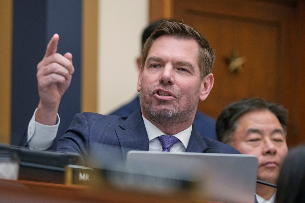 FILE - Rep. Eric Swalwell, D-Calif., questions former Justice Department special counsel Jack Smith, as he testifies before the House Judiciary Committee at the Capitol in Washington, Jan. 22, 2026. (AP Photo/Mark Schiefelbein, File)