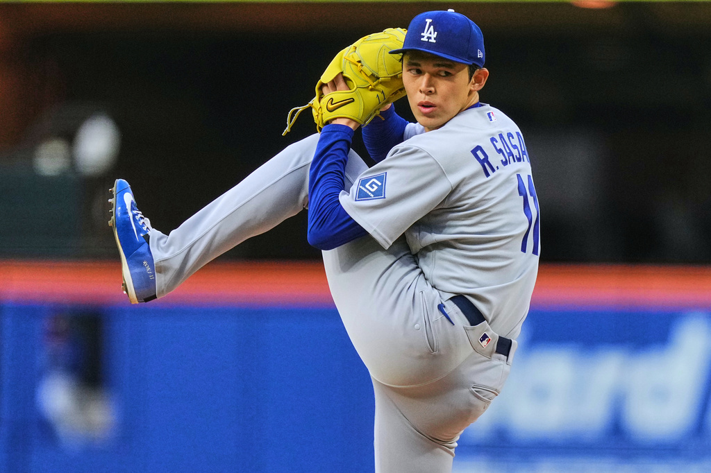 Los Angeles Dodgers' Roki Sasaki pitches during the second inning of a baseball game against the New York Mets Friday, July 24, 2026, in New York. (AP Photo/Frank Franklin II)
