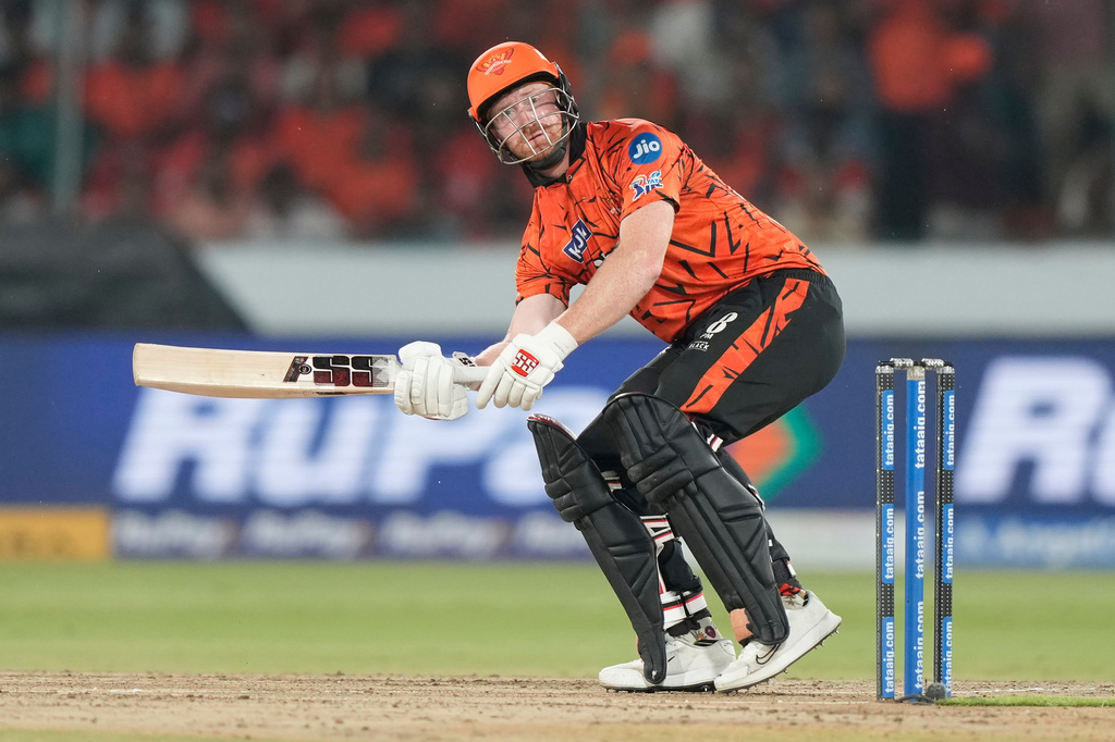 Sunrisers Hyderabad's Heinrich Klaasen plays a shot during the Indian Premier League cricket match between Sunrisers Hyderabad and Delhi Capitals in Hyderabad, India, Tuesday, April 21, 2026. (AP Photo/Mahesh Kumar A.)