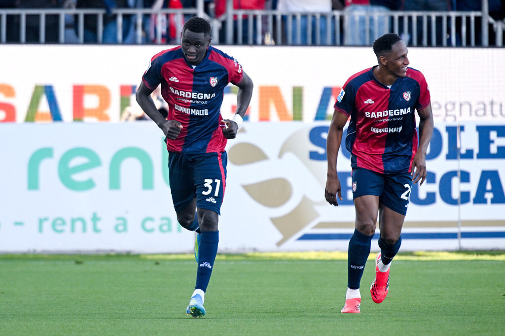 Cagliari's Paul Mendy celebrates after scoring during the Serie A soccer match between Cagliari and Atalanta, in Cagliari, Italy, Monday, April 27. (Gianluca Zuddas/LaPresse via AP)