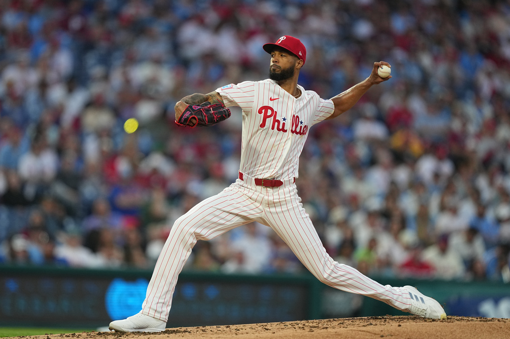 Philadelphia Phillies' Cristopher Sánchez pitches during the third inning of a baseball game against the Chicago Cubs, Monday, April 13, 2026, in Philadelphia. (AP Photo/Matt Rourke)