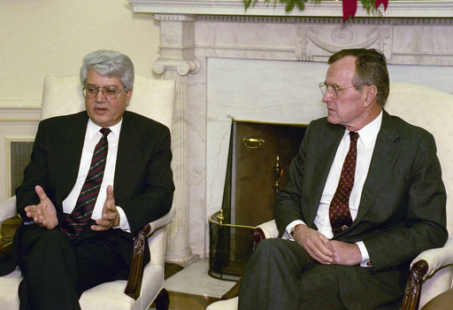 David Levy, Moroccan-born ex-foreign minister of Israel, dies at 86 - Vimarsana News