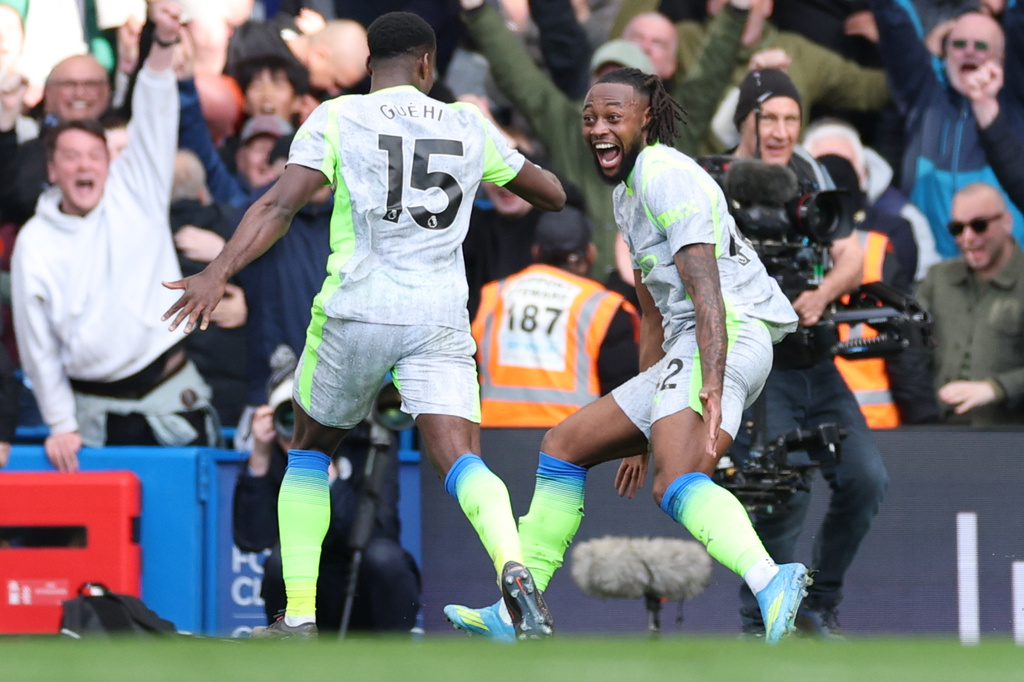during the Premier League soccer match between Chelsea and Manchester City in London, Sunday, April 12, 2026. (AP Photo/Ian Walton)