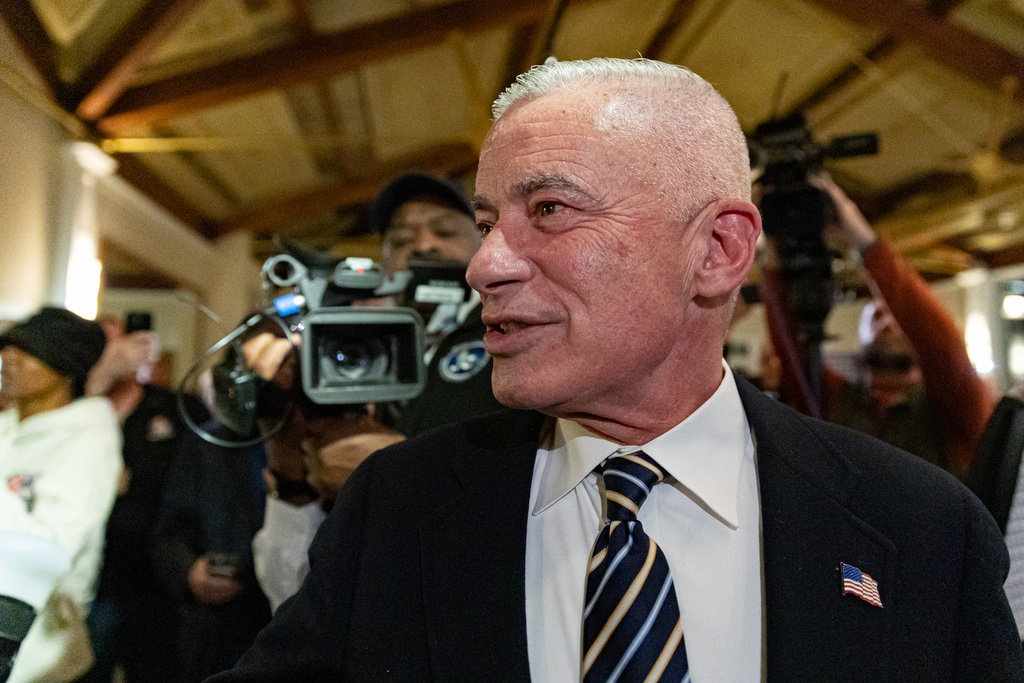 Jersey City mayoral candidate Jim McGreevey arrives at his election night party, Jersey City, Tuesday, Nov. 4, 2025, in Jersey City, N.J. (AP Photo/Stefan Jeremiah)