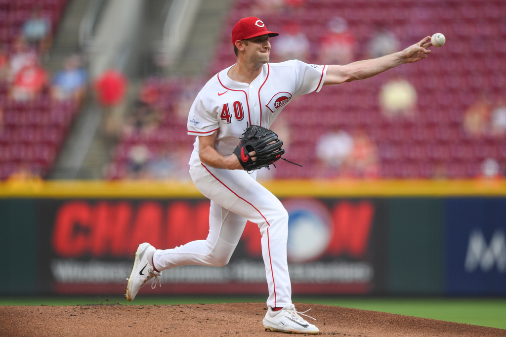 Cincinnati Reds' Nick Lodolo pitches during the first inning of a baseball game against the San Diego Padres, Tuesday, Sept. 1, 2026, in Cincinnati. (AP Photo/Tanner Pearson)