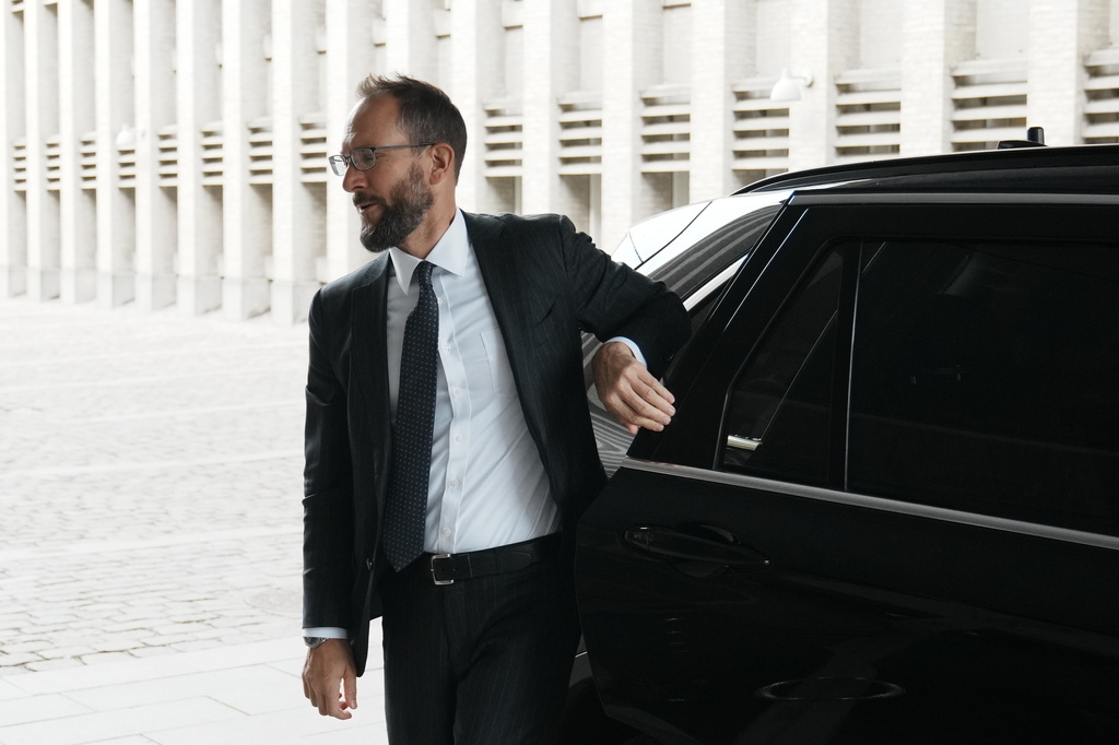 Mark Stroh, the top U.S. diplomat in Denmark, arrives the Ministry of Foreign Affairs in Copenhagen, Denmark, Wednesday, Aug. 27, 2025. (Thomas Traasdahl/Ritzau Scanpix via AP)