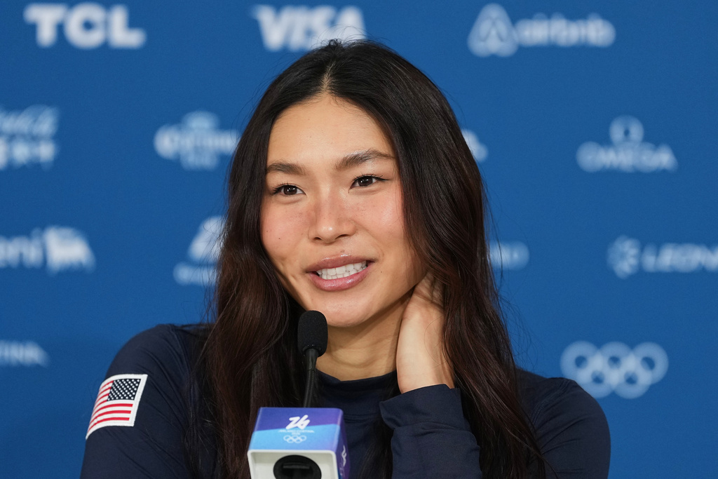 Chloe Kim will ride Olympic halfpipe with a shoulder brace, says she's anxious but also confident