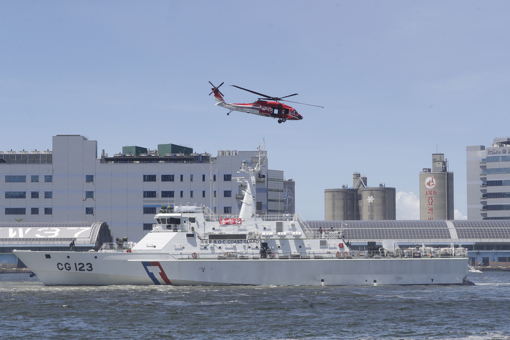 FILE - Members of the Taiwan Coast Guard participate in an offshore anti-terrorism drill at the Kaohsiung harbor in Kaohsiung, southern Taiwan, Sunday, June 8, 2025. (AP Photo/Chiang Ying-ying)