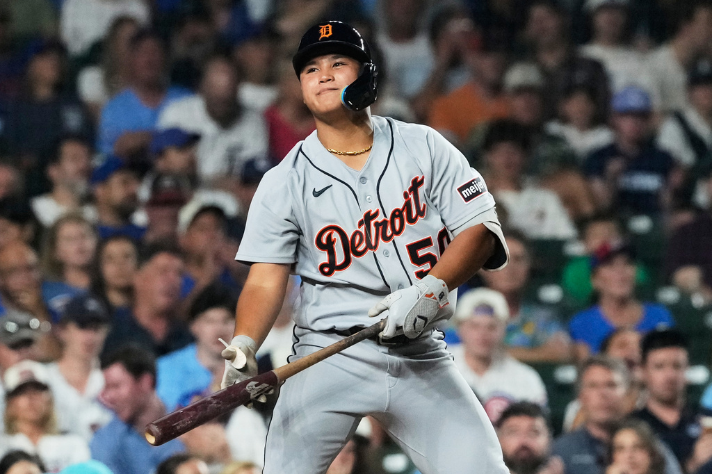 Detroit Tigers' Hao-Yu Lee, of Taiwan, reacts after striking out swinging during the seventh inning of a baseball game against the Chicago Cubs in Chicago, Monday, July 20, 2026. (AP Photo/Nam Y. Huh)