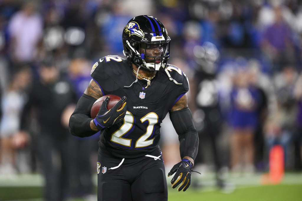 Baltimore Ravens running back Derrick Henry works out prior to an NFL football game against the Detroit Lions Monday, Sept. 22, 2025, in Baltimore. (AP Photo/Nick Wass)