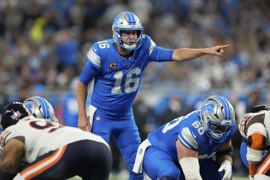 Detroit Lions quarterback Jared Goff (16) calls a play during the first half of an NFL football game against the Chicago Bears in Detroit, Sunday, Sept. 14, 2025. (AP Photo/Ryan Sun)