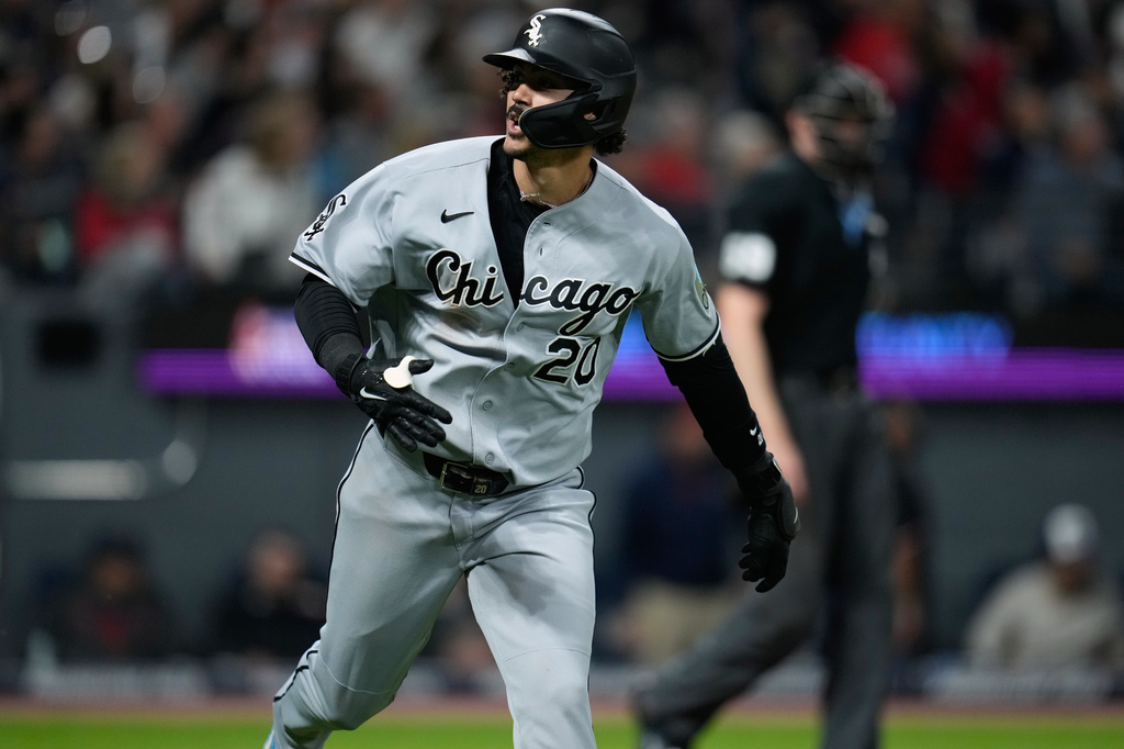 inning of a baseball game in Cleveland, Monday, Sept. 14, 2026. (AP Photo/Sue Ogrocki)