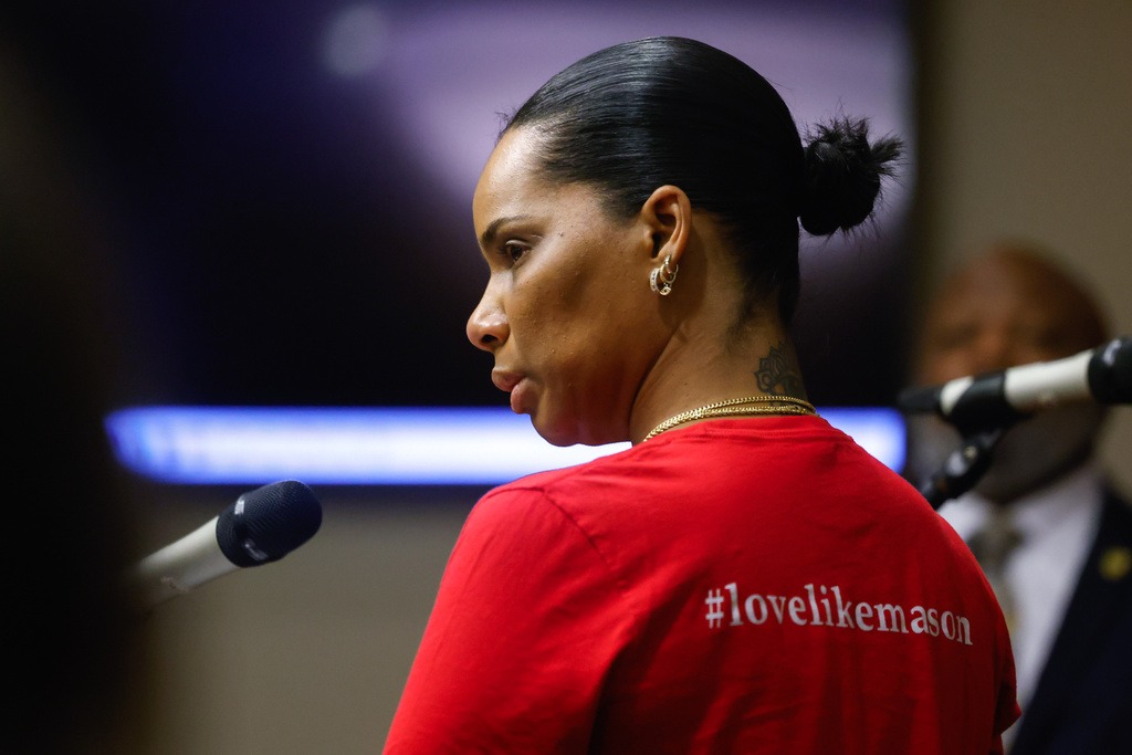 Breanna Schermerhorn, the mother of Mason Schermerhorn, looks toward Colt Gray during the plea hearing for the 16-year-old Apalachee High School shooting suspect at Barrow County Superior Court in Winder, Ga, on July 24, 2026. (Arvin Temkar/Atlanta Journal-Constitution via AP)