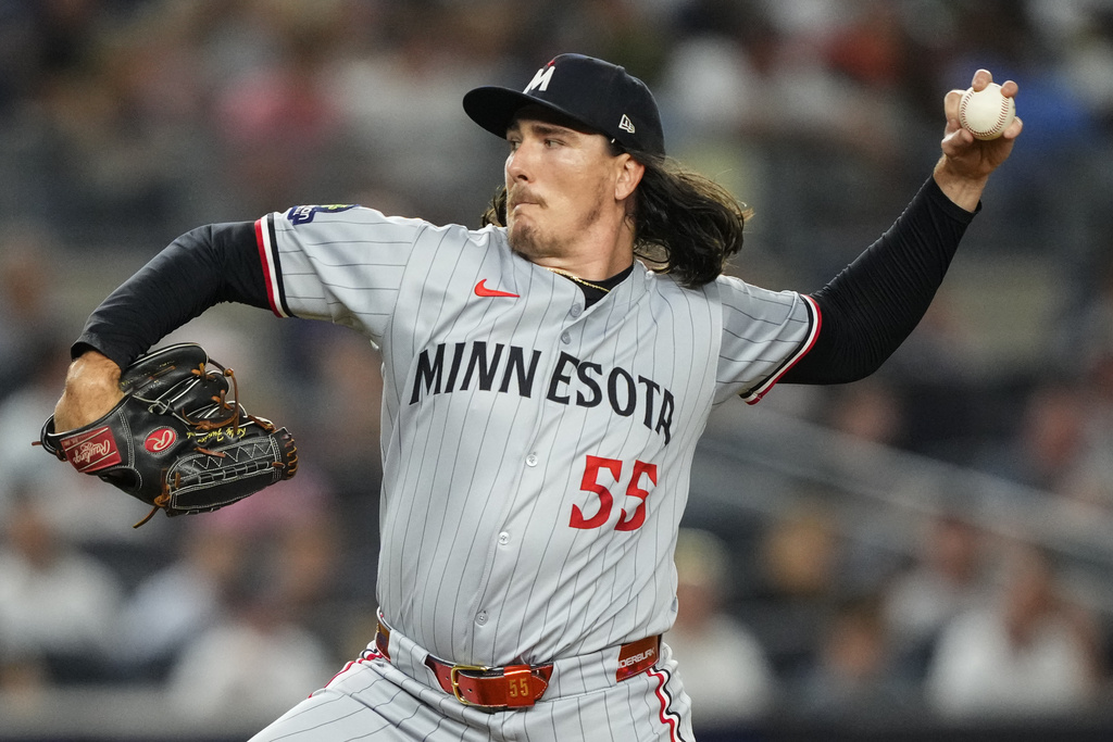 Minnesota Twins pitcher Kody Funderburk throws during the seventh inning of a baseball game against the New York Yankees, Tuesday, Aug. 12, 2025, in New York. (AP Photo/Yuki Iwamura)