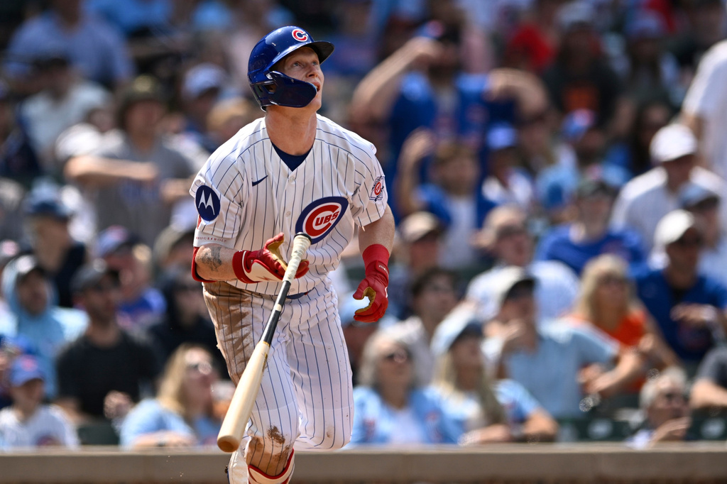 Chicago Cubs' Pete Crow-Armstrong watches his solo home run during the sixth inning of a baseball game against the San Francisco Giants in Chicago, Saturday, June 6, 2026. (AP Photo/Paul Beaty)