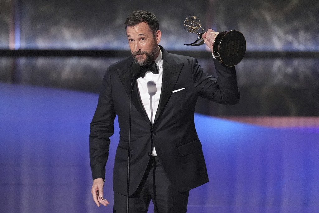 Noah Wyle accepts the award for outstanding lead actor in a drama series for "The Pitt" during the 77th Primetime Emmy Awards on Sunday, Sept. 14, 2025, at the Peacock Theater in Los Angeles. (AP Photo/Chris Pizzello)