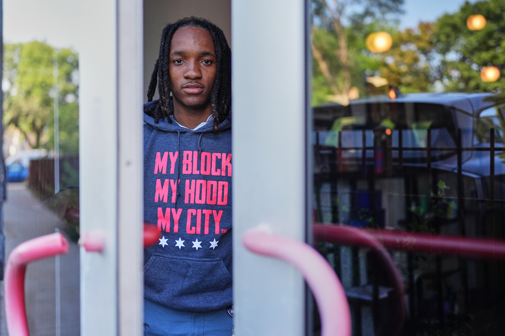 Damarion Spann poses for a portrait in Chicago, Monday, July 13, 2026. (AP Photo/Nam Y. Huh)