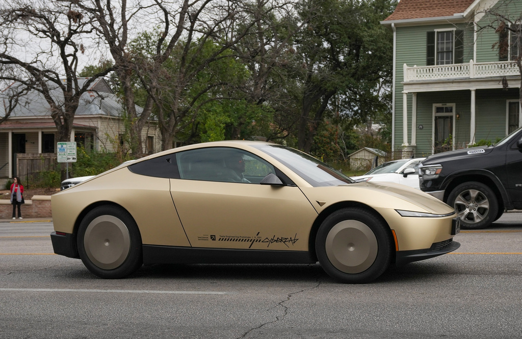 A Tesla Cybercab is tested on South Congress Avenue in Austin, Texas, Monday, Jan. 5, 2026. (Jay Janner/Austin American-Statesman via AP)