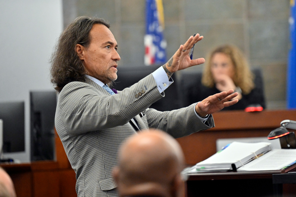 Defense attorney Michael Sanft questions a witness during the Duane Davis murder trial, related to the 1996 killing of rapper Tupac Shakur, at Clark County District Court at the Regional Justice Center in Las Vegas, Wednesday, Aug. 19, 2026. (David Becker/Pool Photo via AP)
