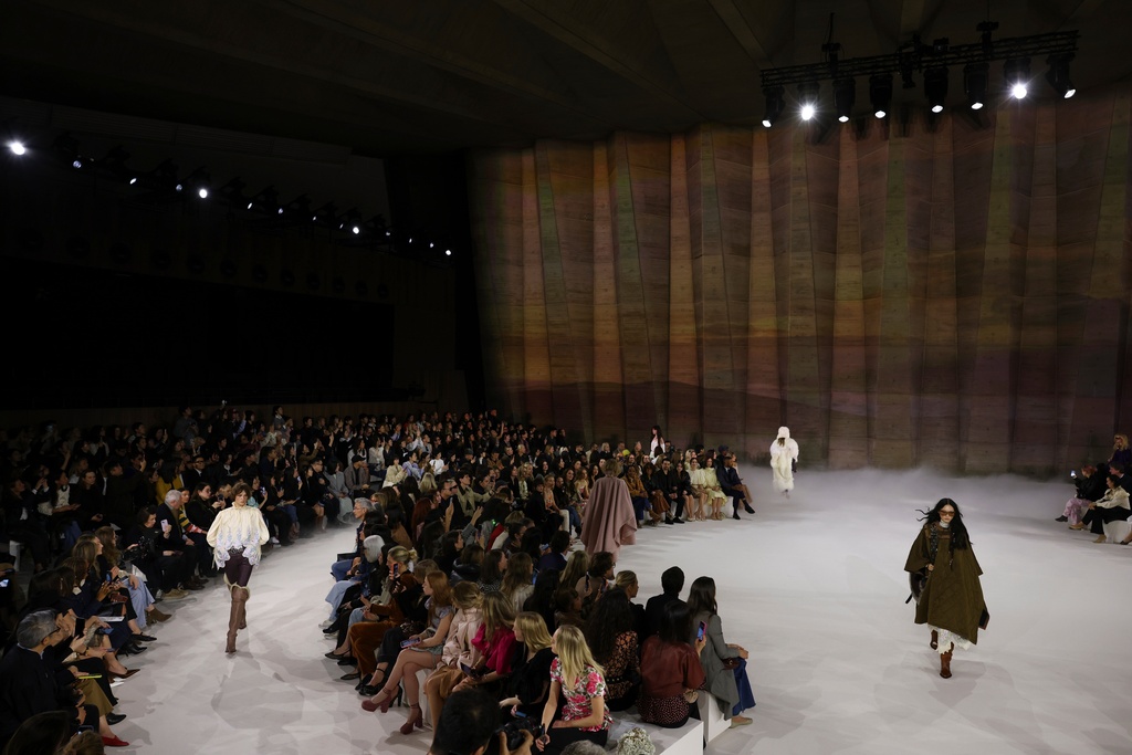 Models wear creations from the Chloe Fall/Winter 2026-2027 Women's collection presented in Paris, Thursday, March 5, 2026. (AP Photo/Tom Nicholson)