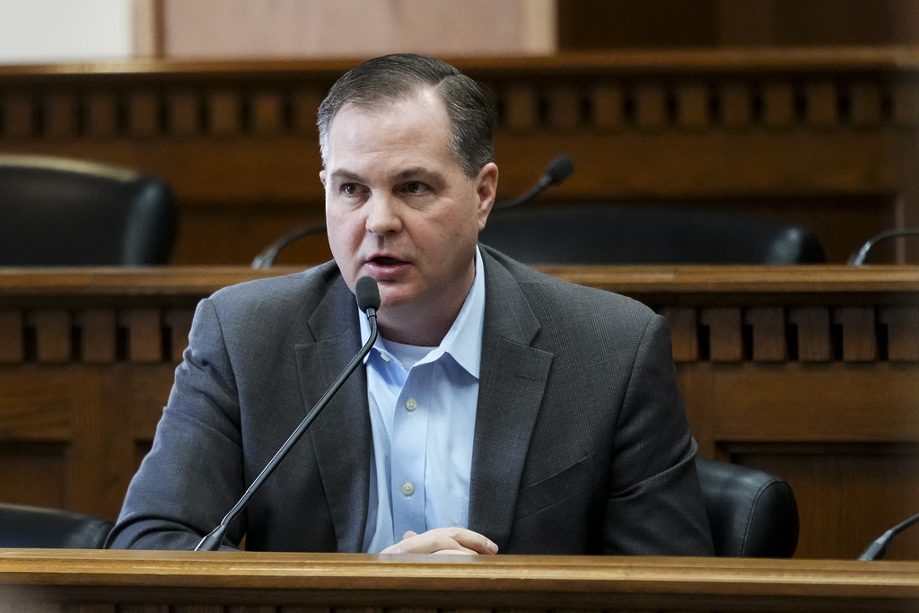FILE - Minority Leader John Braun, R-Centralia, speaks during a legislative session preview at the Capitol, Jan. 9, 2025, in Olympia, Wash. (AP Photo/Lindsey Wasson, File)