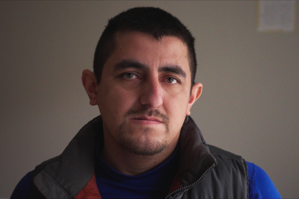 Alberto Castañeda Mondragón poses for a portrait at an apartment Wednesday, Feb. 4, 2026, in St. Paul, Minn. (AP Photo/Mark Vancleave)