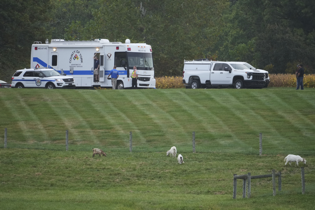 First responders work the scene after several people were injured during a shooting on Wednesday, Sept. 17, 2025, in North Codorus, Pa. (AP Photo/Matt Slocum)