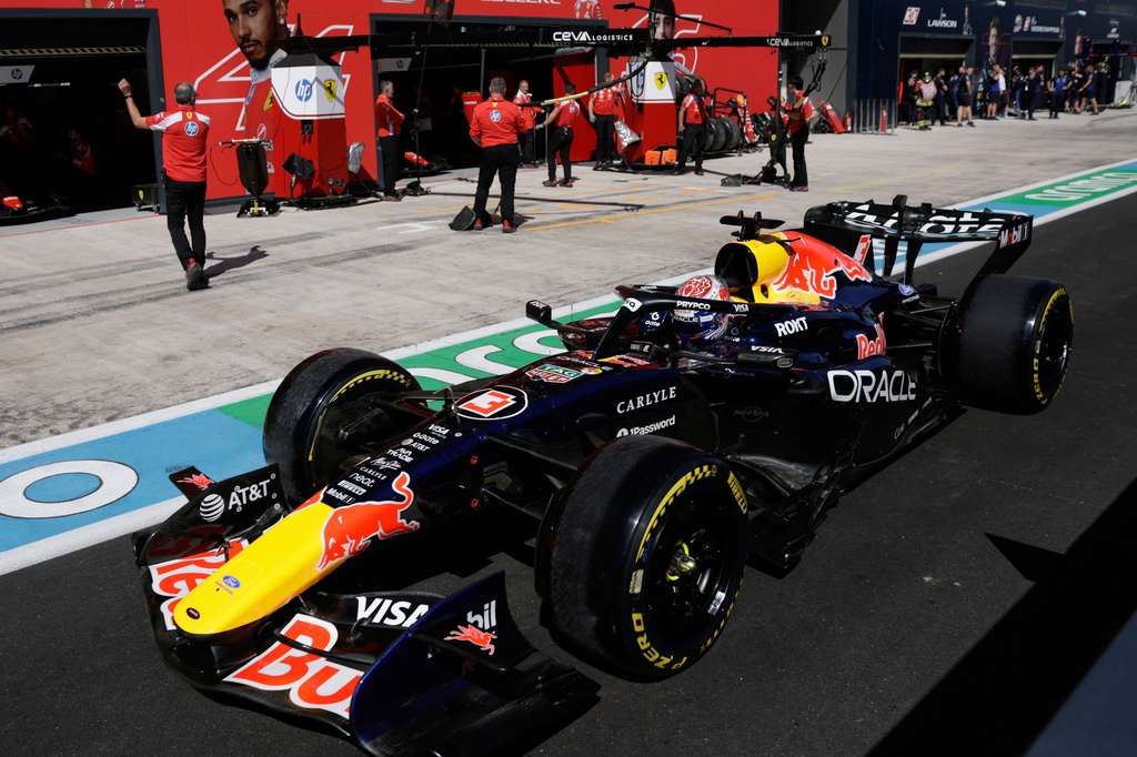Red Bull driver Max Verstappen of the Netherlands steers his car during the qualifying session for the Spanish Formula One Grand Prix in Madrid, Saturday, Sept. 12, 2026. (Violeta Santos Moura/Pool Photo via AP)