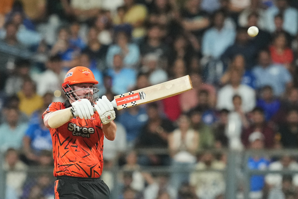 Sunrisers Hyderabad's Travis Head plays a shot during the Indian Premier League cricket match between Mumbai Indians and Sunrisers Hyderabad in Mumbai, India, Wednesday, April 29, 2026.(AP Photo/Rafiq Maqbool)