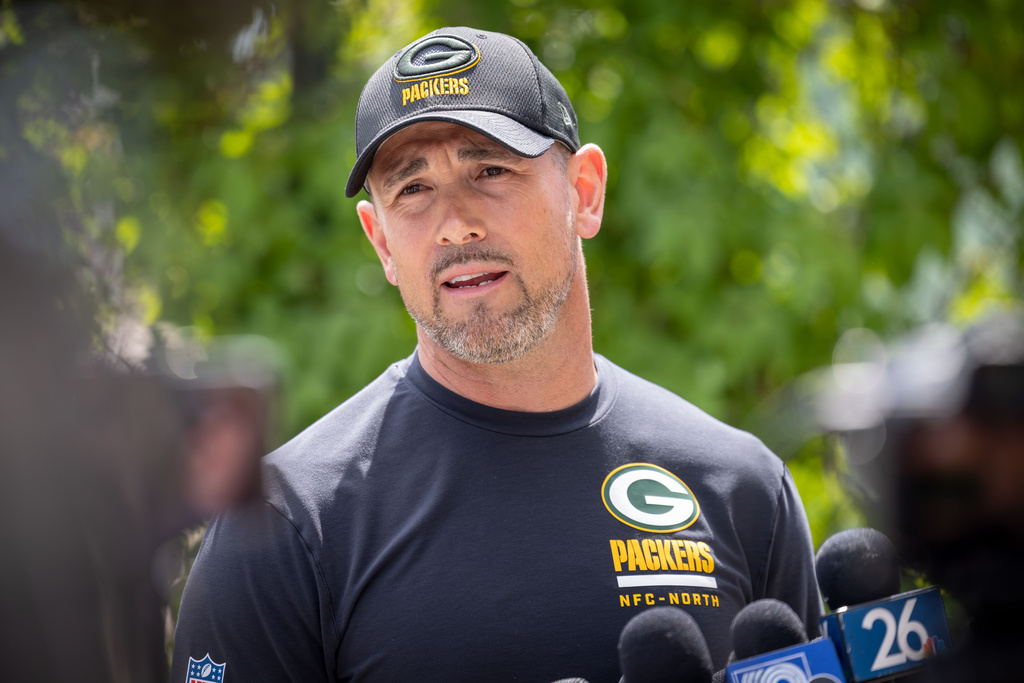 Green Bay Packers' Green Bay Packers head coach Matt LaFleur talks to the media before NFL football practice, Wednesday, May 27, 2026, in Green Bay, Wis. (AP Photo/Mike Roemer)