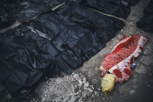 Bodies of victims of an earthquake lay outside Cebu Provincial Hospital in Bogo City, Philippines, Wednesday, Oct. 1, 2025. (AP Photo/Jacqueline Hernandez) Bodies of victims of an earthquake lay outside Cebu Provincial Hospital in Bogo City, Philippines, Wednesday, Oct. 1, 2025. (AP Photo/Jacqueline Hernandez)