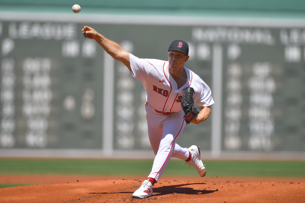 Boston Red Sox's Sonny Gray delivers a pitch to a Tampa Bay Rays batter in the first inning of a baseball game, Sunday, July 19, 2026, in Boston. (AP Photo/Steven Senne)
