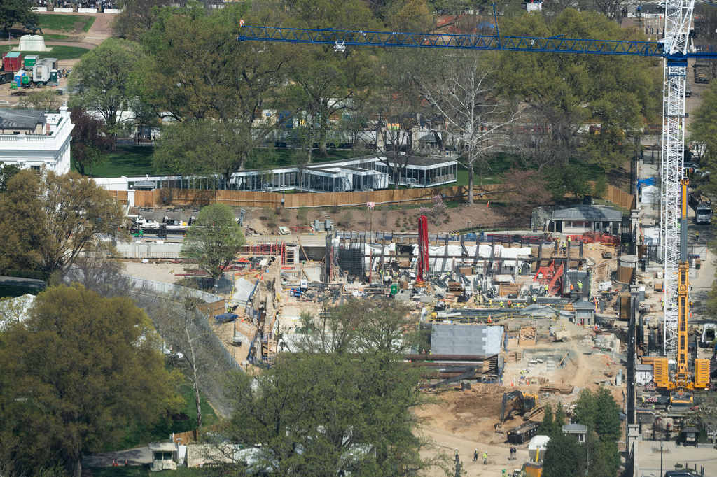 Work continues on the construction of the ballroom at the White House in Washington, Wednesday, April 1, 2026. (AP Photo/Allison Robbert)