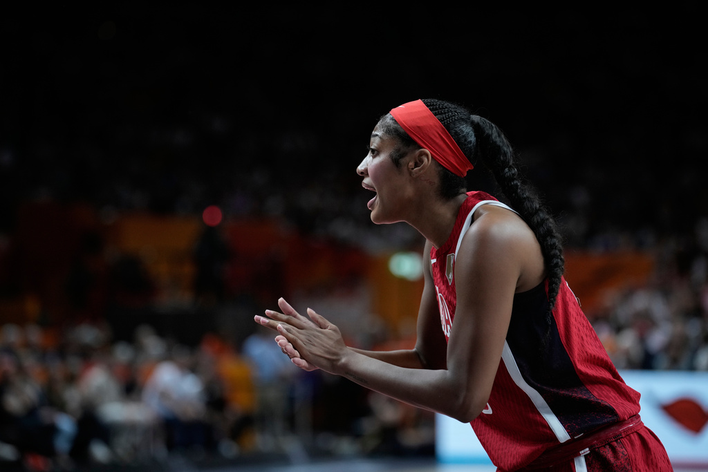 Angel Reese, of the United States, reacts during the Women's Basketball World Cup semifinal match between the United States and Spain in Berlin, Saturday, Sept. 12, 2026. (AP Photo/Ebrahim Noroozi)