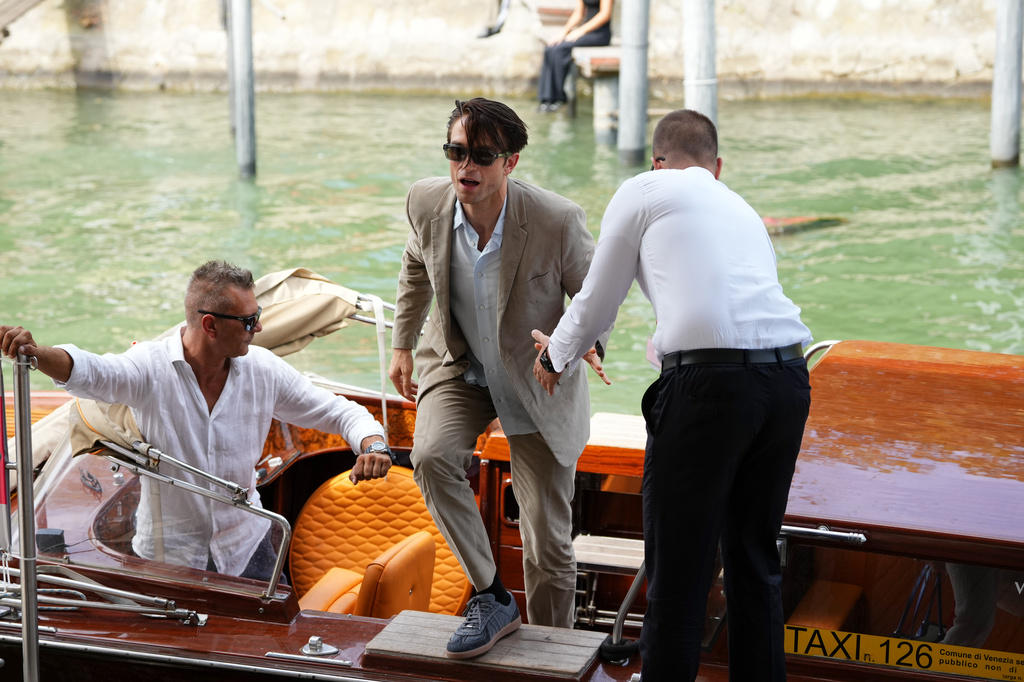 Robert Pattinson arrives at the 83rd edition of the Venice Film Festival in Venice, Italy, on Saturday, Sept. 5, 2026. (Photo by Alessandra Tarantino/Invision/AP)