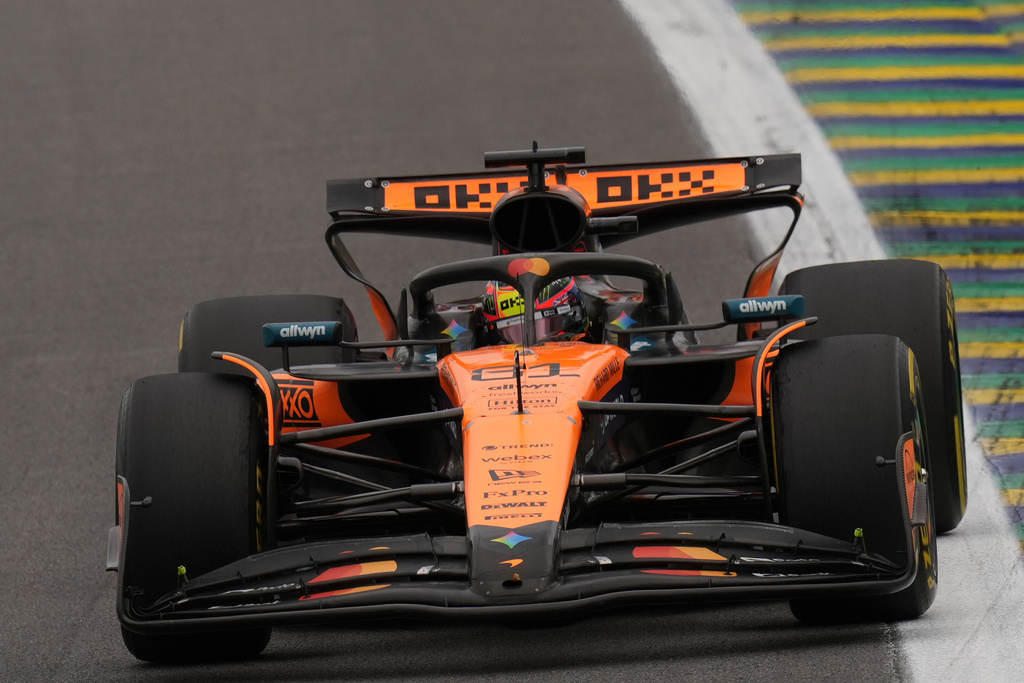 McLaren driver Oscar Piastri of Australia drives during the Brazilian Formula One Grand Prix at the Interlagos race track in Sao Paulo, Sunday, Nov. 9, 2025. (AP Photo/Andre Penner)