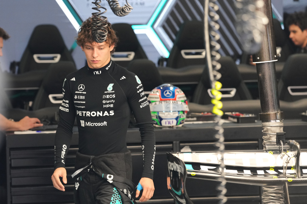 Mercedes driver Andrea Kimi Antonelli, of Italy, arrives at pit prior to the start of the second practice session ahead of Sunday's Formula One Hungarian Grand Prix auto race, at the Hungaroring racetrack in Mogyorod, near Budapest, Hungary, Friday, July 24, 2026. (AP Photo/Darko Vojinovic)