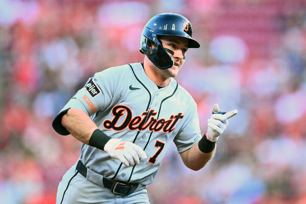 Detroit Tigers' Kevin McGonigle runs the bases after hitting a solo home run during the first inning of a baseball game against the Cincinnati Reds in Cincinnati, Saturday, April 25, 2026. (AP Photo/Ben Jackson)